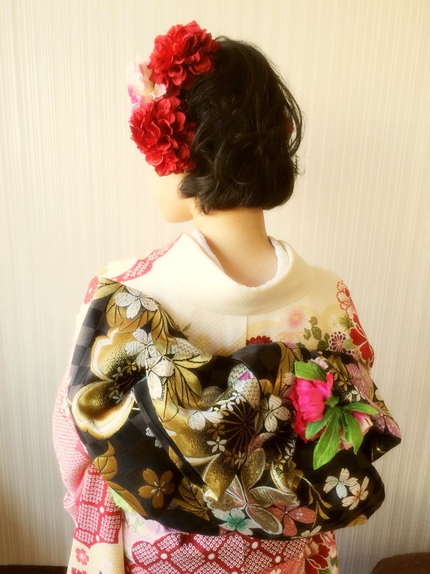 学割でお得にお顔剃りと毛穴ケア♪